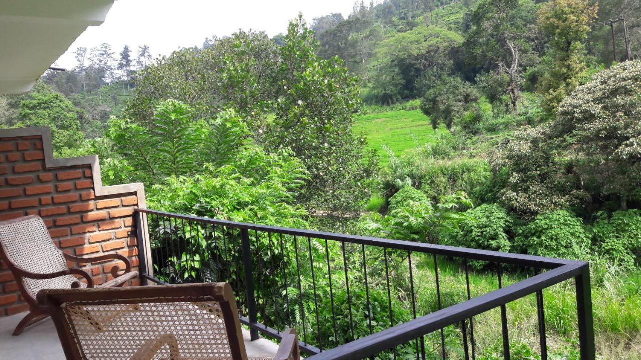 Ayubo Ella - Bed & Breakfast Bagian luar foto