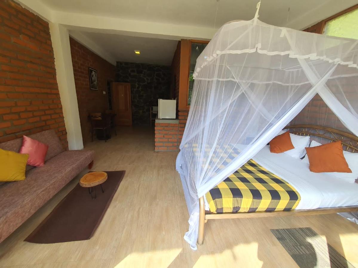 Ayubo Ella - Bed & Breakfast Bagian luar foto
