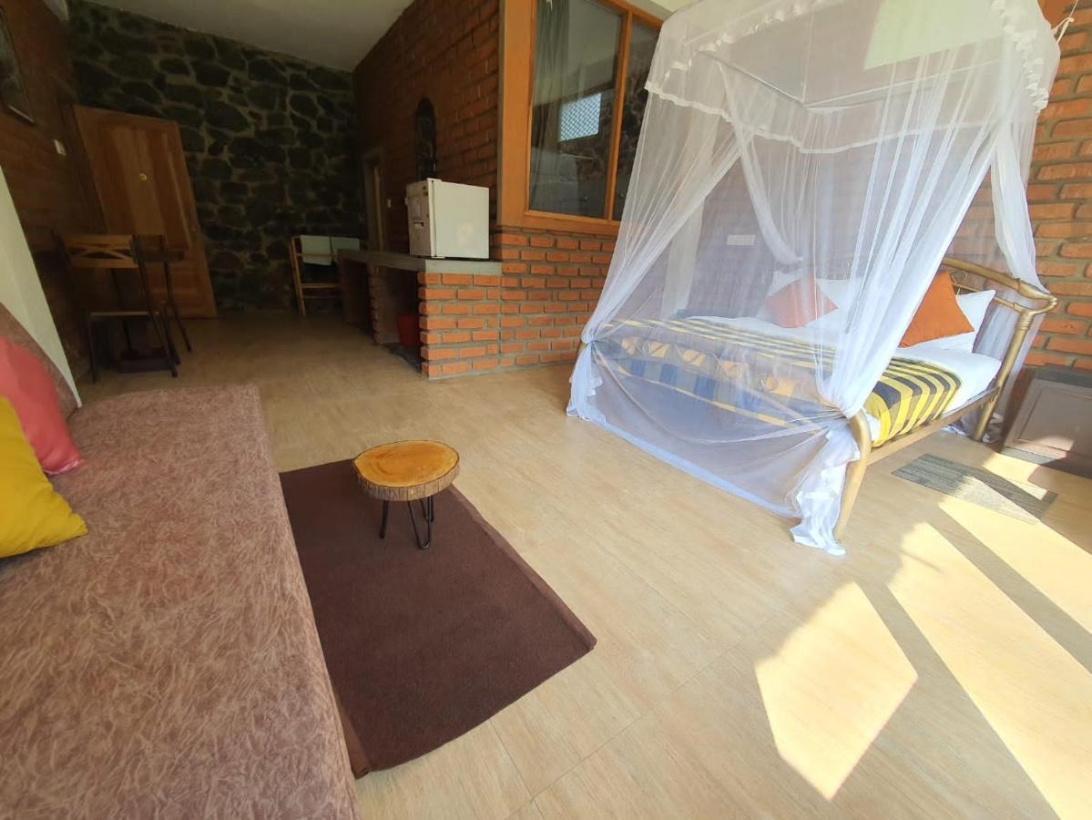 Ayubo Ella - Bed & Breakfast Bagian luar foto